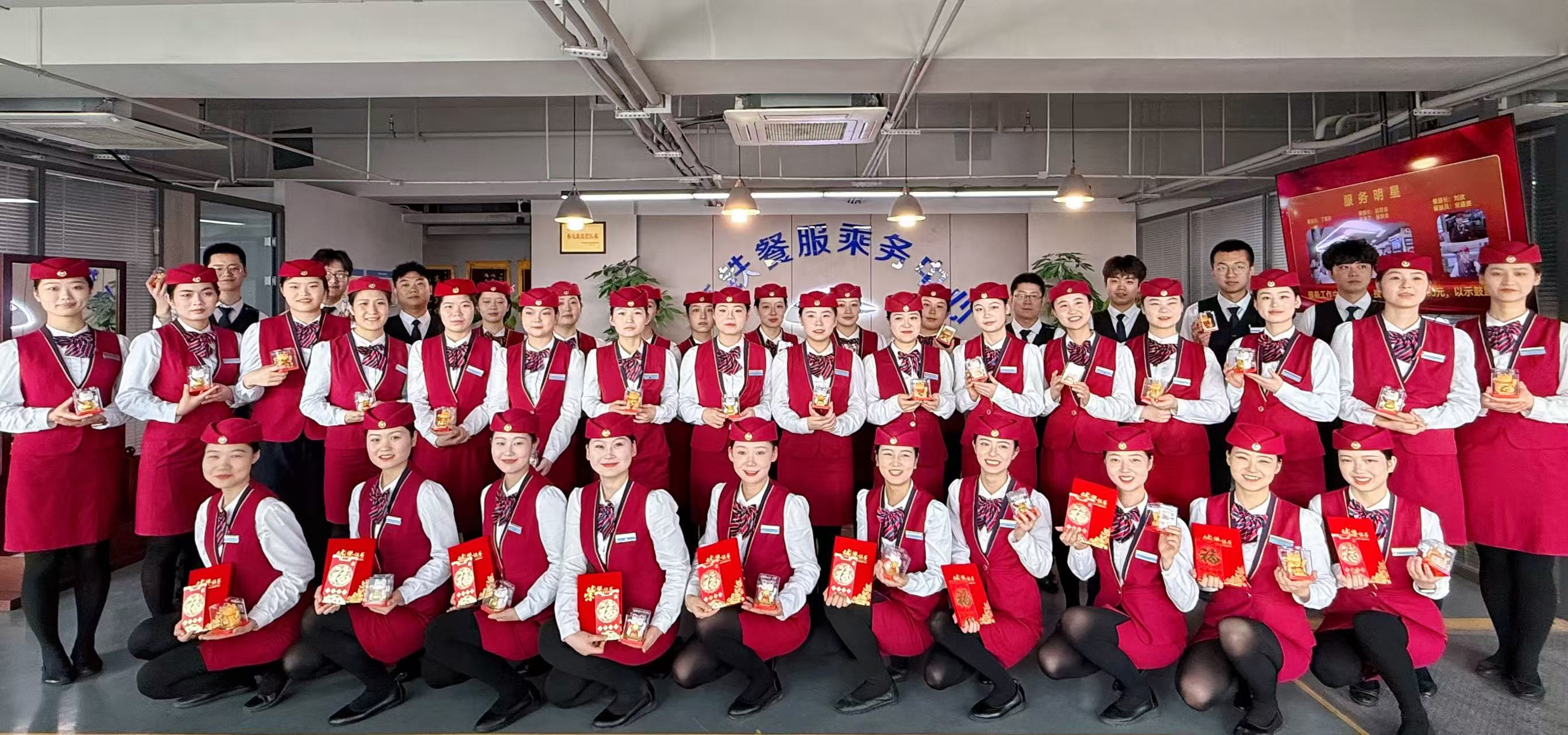 技能大練兵，服務(wù)再升級 | 宜路行公司開展餐飲服務(wù)品質(zhì)提升活動